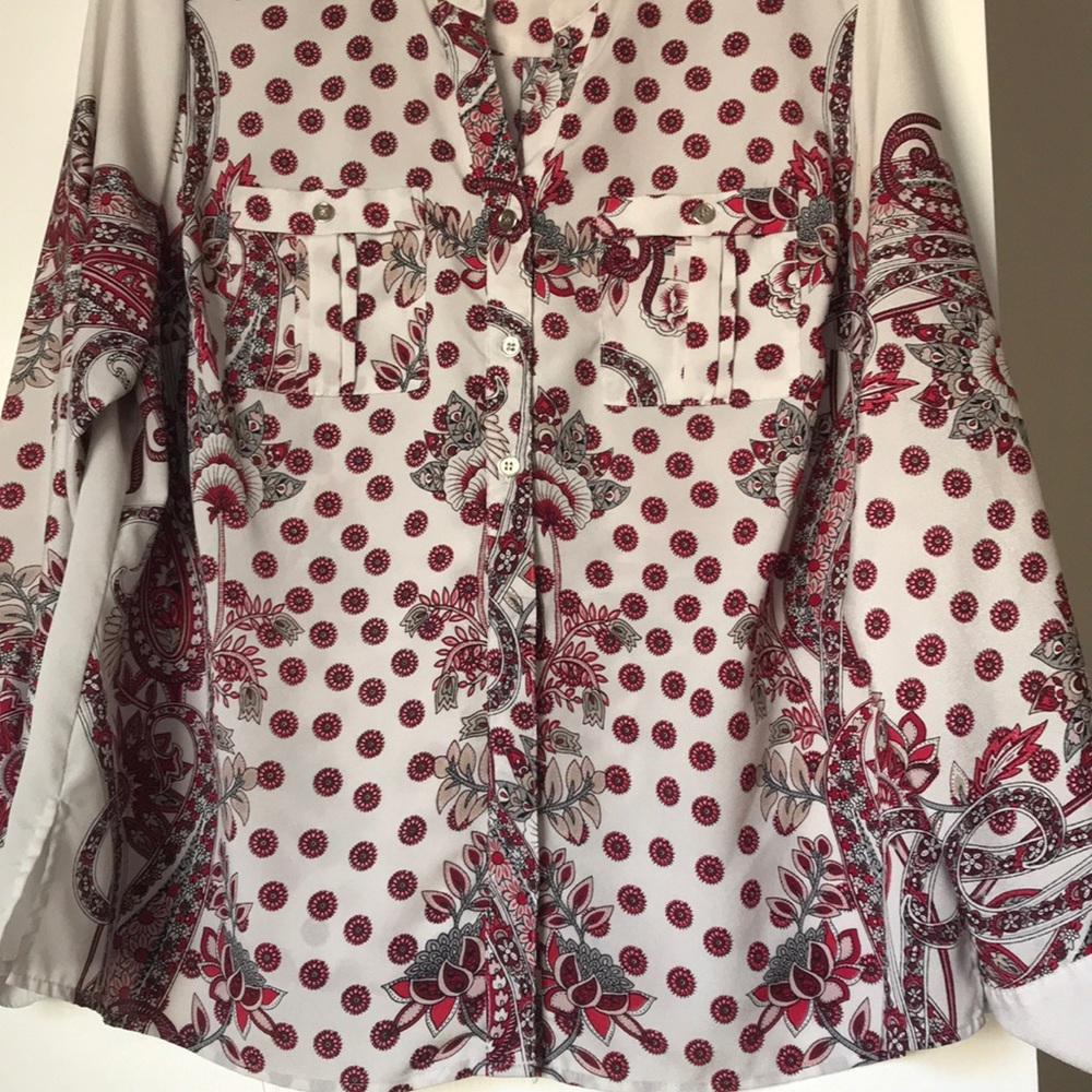 Blouse - Picture 2 of 3